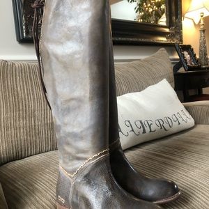 Bed Stu Manchester Boots